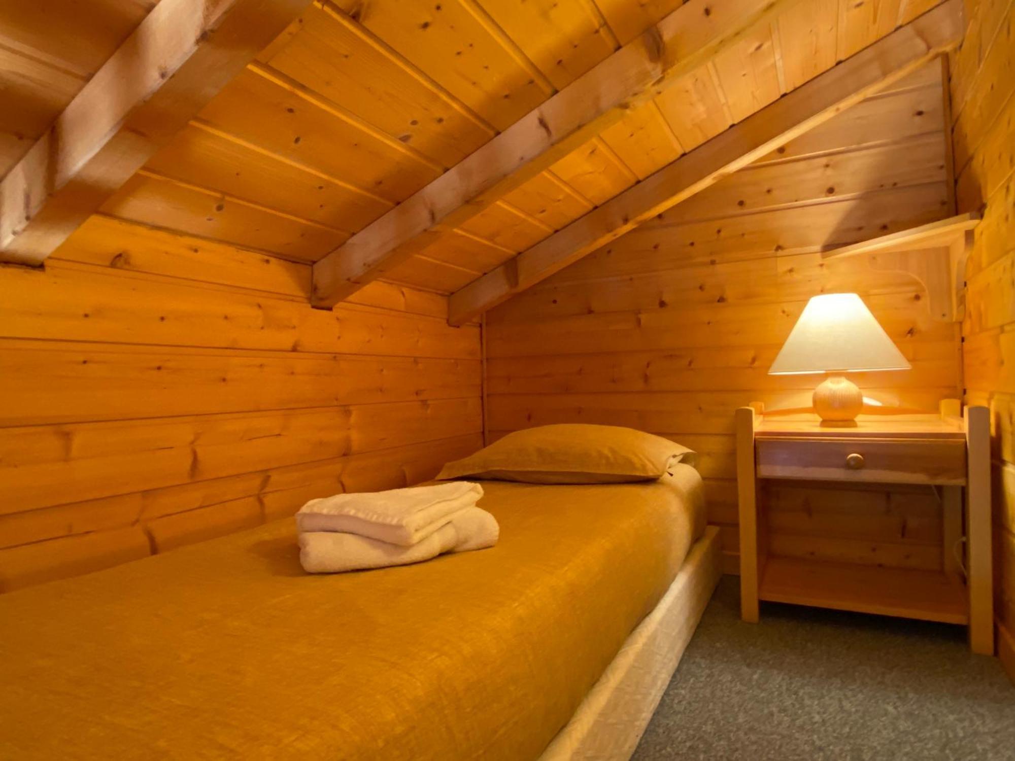 La Joly - Chaletyap Abondance Habitación foto